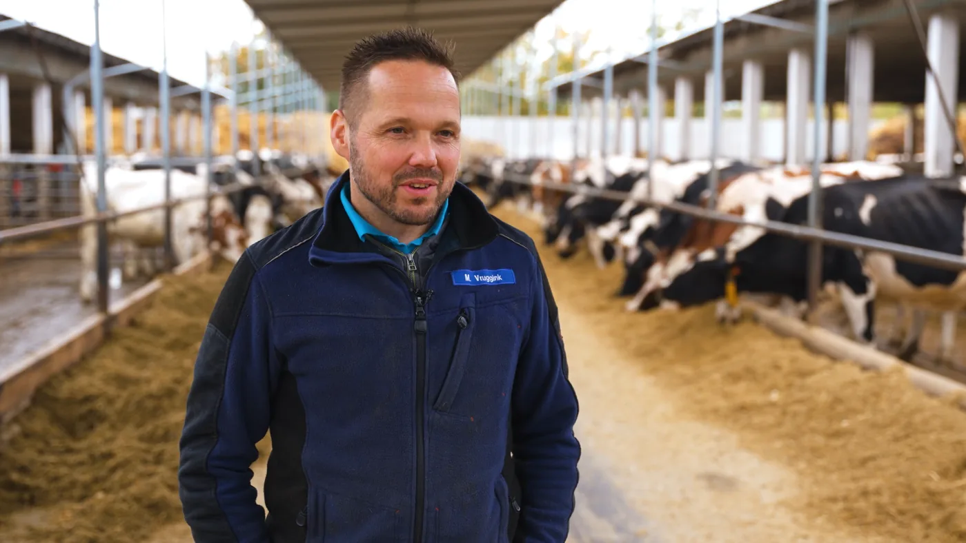 Herdenglück Vruggink – 10 Agrar Ingenieure, Melker, Treiber eingestellt
