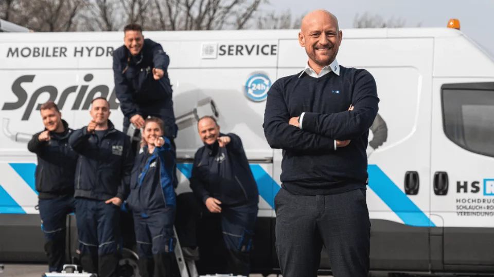 HSR GmbH – 1 Servicetechniker für Hydraulik eingestellt